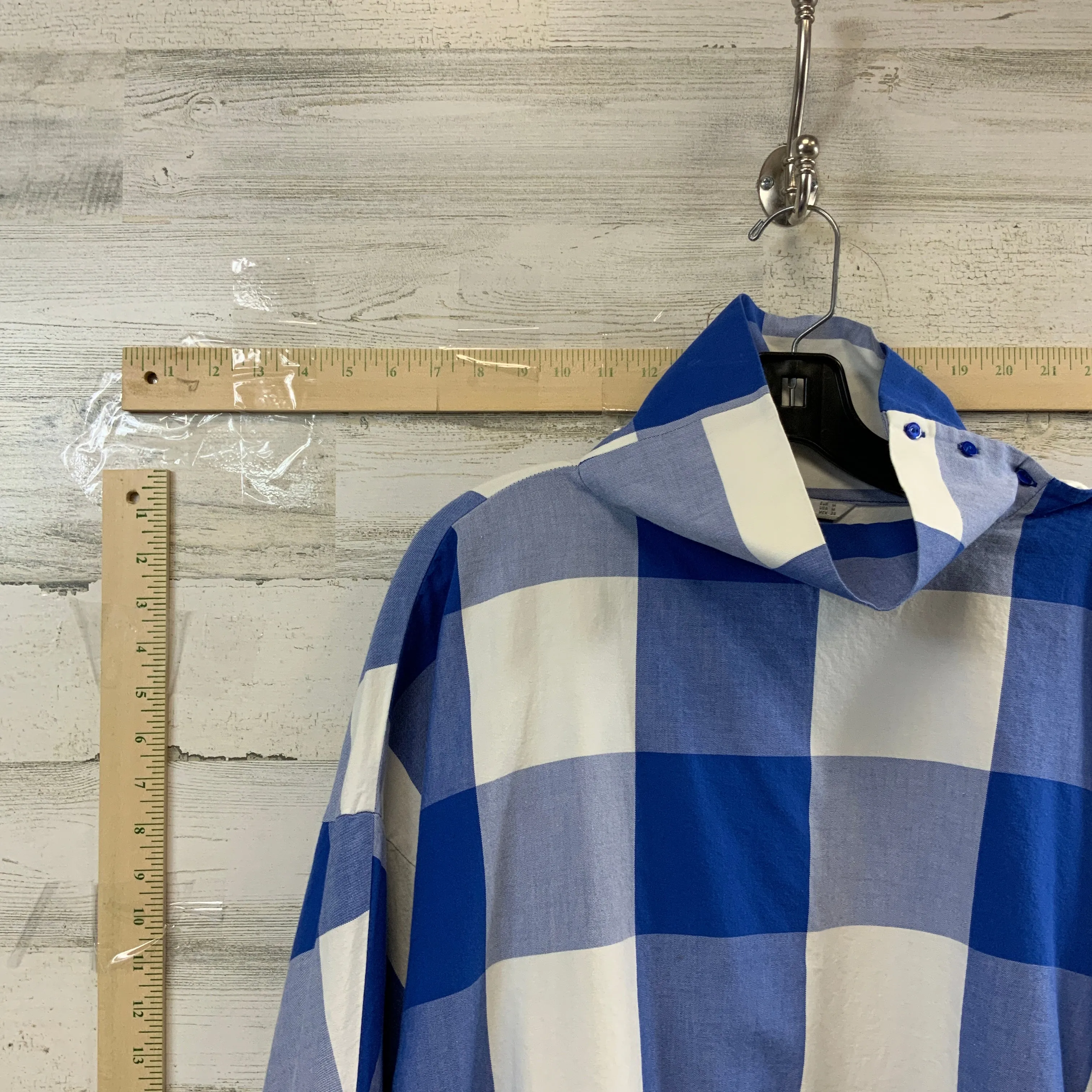 Blouse 3/4 Sleeve By Zara  Size: M